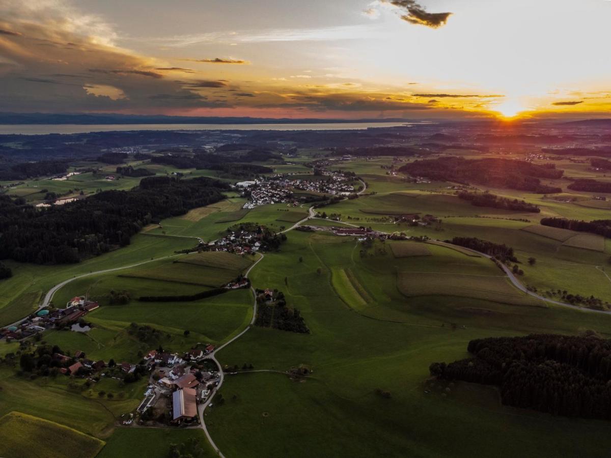 Apartment Landzeit Neukirch  ภายนอก รูปภาพ